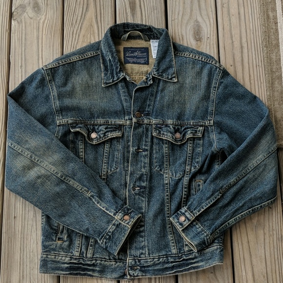 Levi's Jackets & Blazers - Levi's " Standard Trucker Jacket